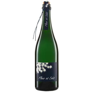 FLEUR ET SEKT Aperitif mit Sekt und Holunderblüten